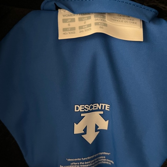 Descent Ski Jacket - Picture 3 of 7